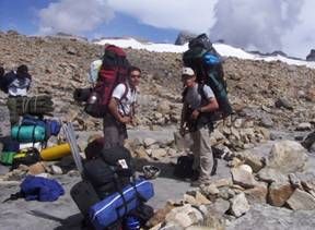 Expedition in El Cocuy: porters and gear (from the 2004 document)