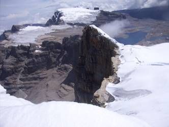The rock pulpit above the glacier (2004 document)