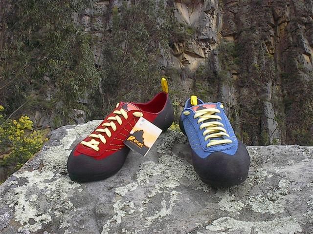 Red and blue climbing shoes, the classic ad